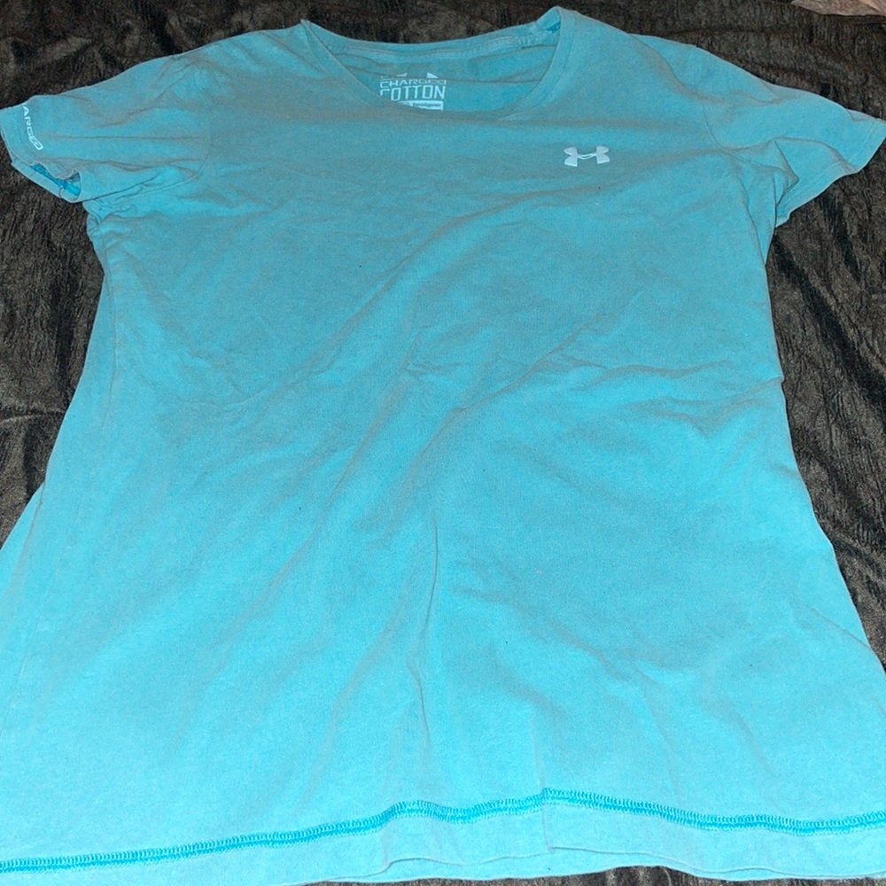 Women’s Under Armor T-shirt